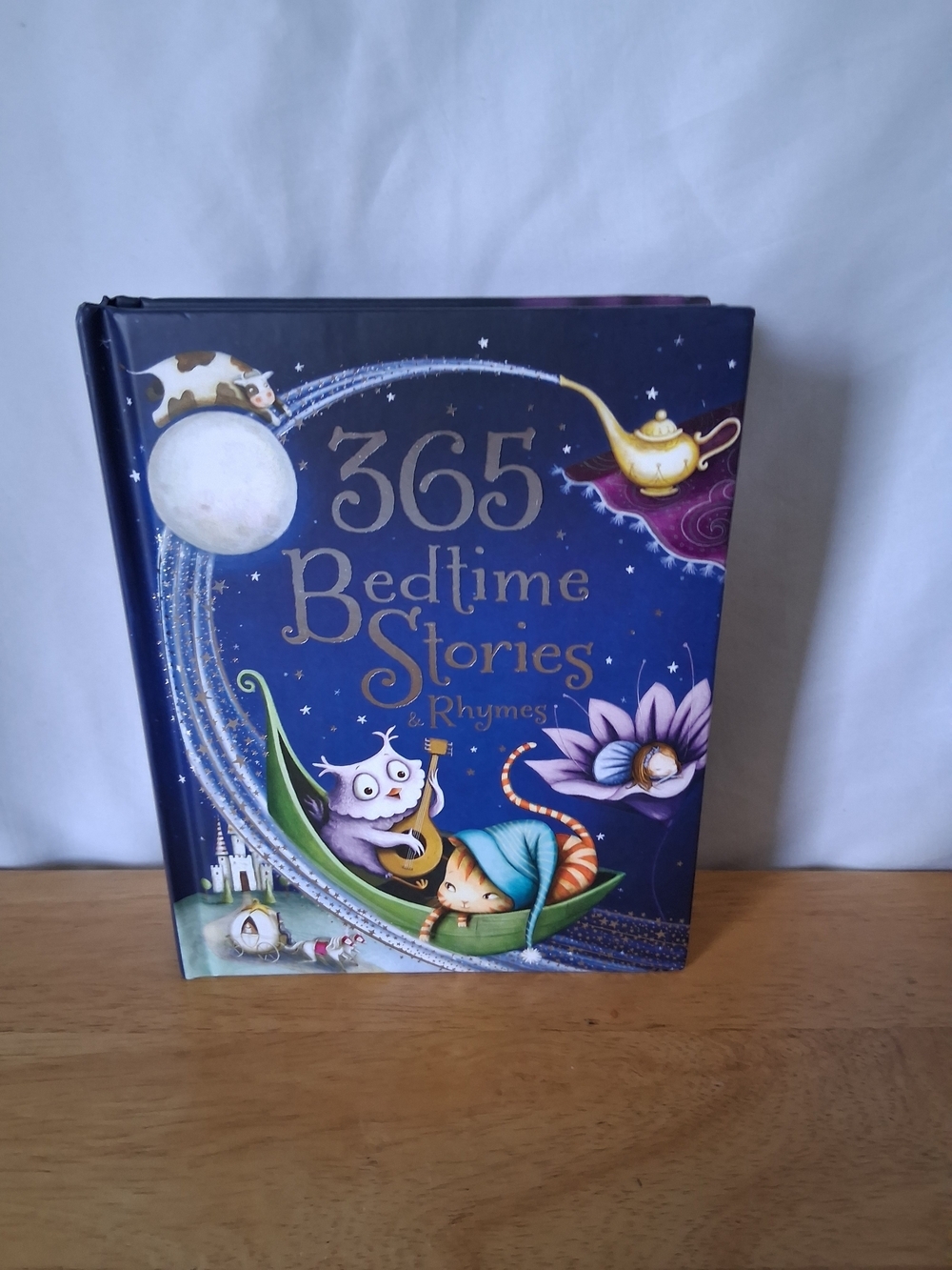 365 Bedtime Stories & Rhymes - Navy Blue Kids Book